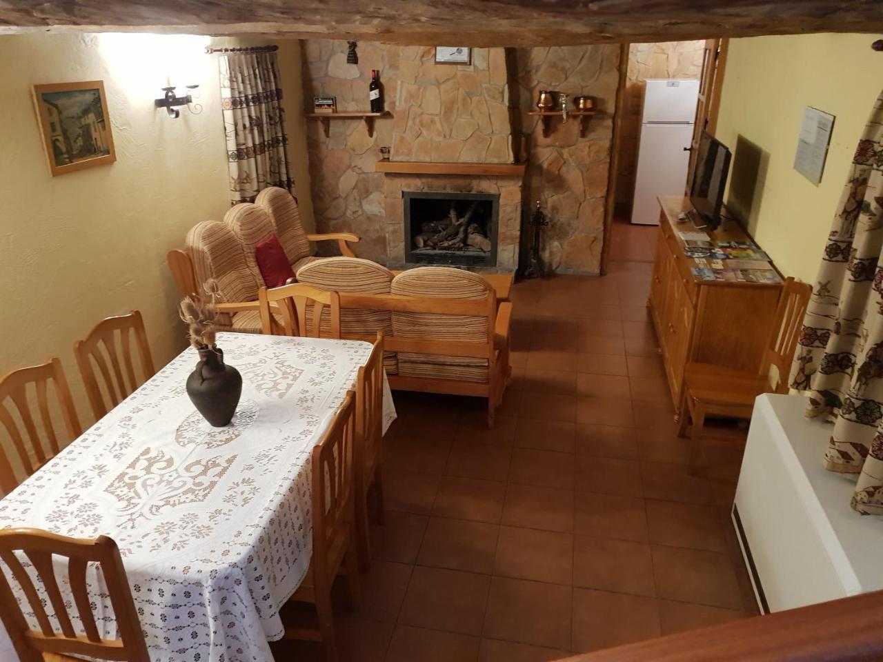 Casa Rural Barba Fuente-Higuera Екстериор снимка